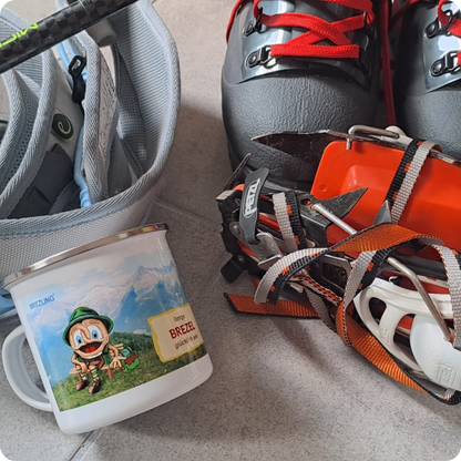 Wandertasse "Berge. Brezel. Glücklich sein"